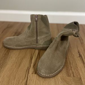 Zara tan suede ankle boot in size Eu 37 (US 6.5 W)